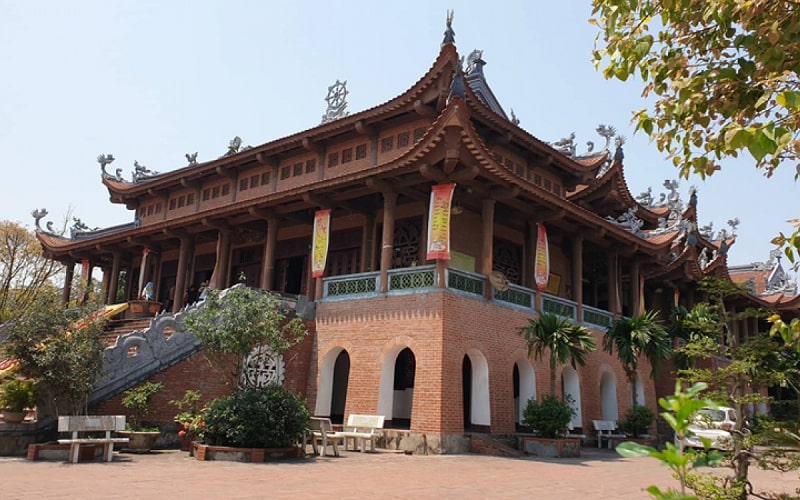 Top 10 ngôi chùa ở Hà Nam nổi tiếng nhất hiện nay